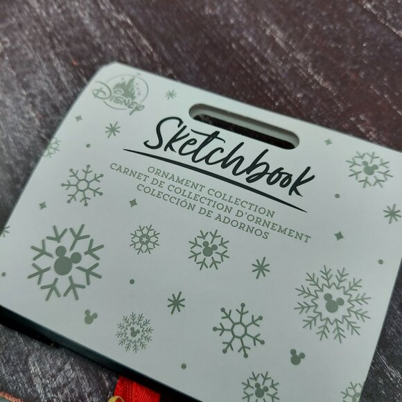 Disney Queen Of Hearts Sketchbook Christmas Ornament Collectible - Picture 5 of 5